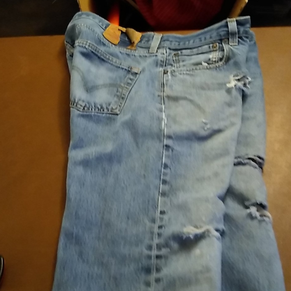 Vintage  🔘 button 501 mens size 36 waist and 32 l